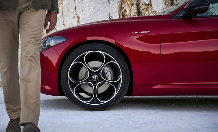 Citadine,Confort,Personnalisation,Pratique,Fonctionelle,Citroen,Voiture,sécurité,boite automatique,économique,connectée,équipée,performante,polyvalente,spacieuse,élégante