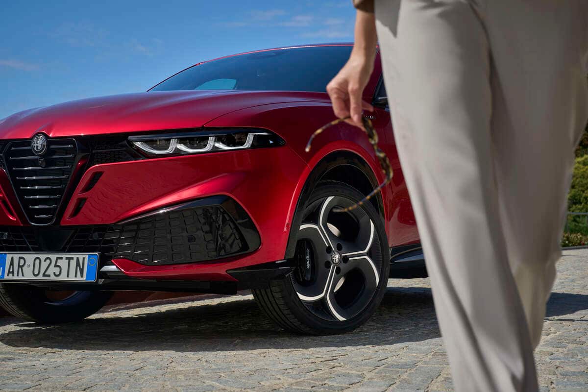 nouveau tonale 2026 valence drome alfa romeo suv compact