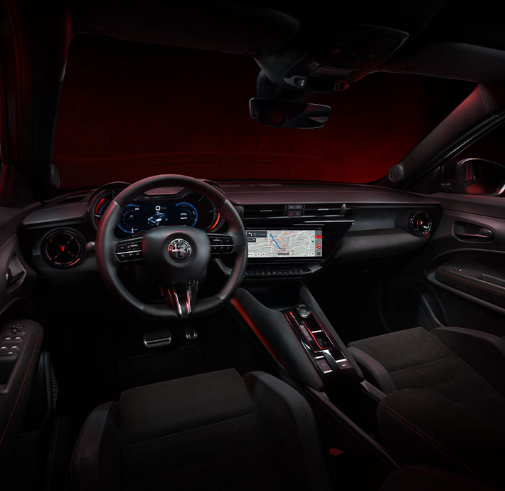 junior suv voiture citadine alfa romeo valence interieur technologie hybride electrique drome ardeche valence 2024