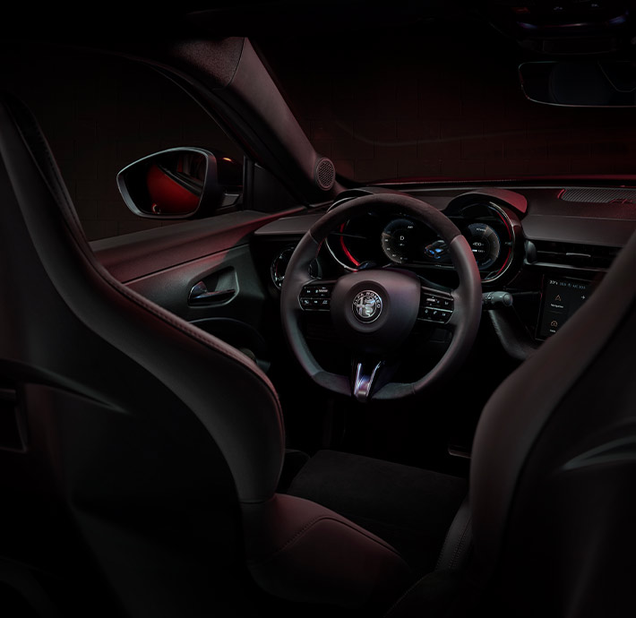junior suv citadin alfa romeo valence interieur confort sécurité drome ardeche romans tain