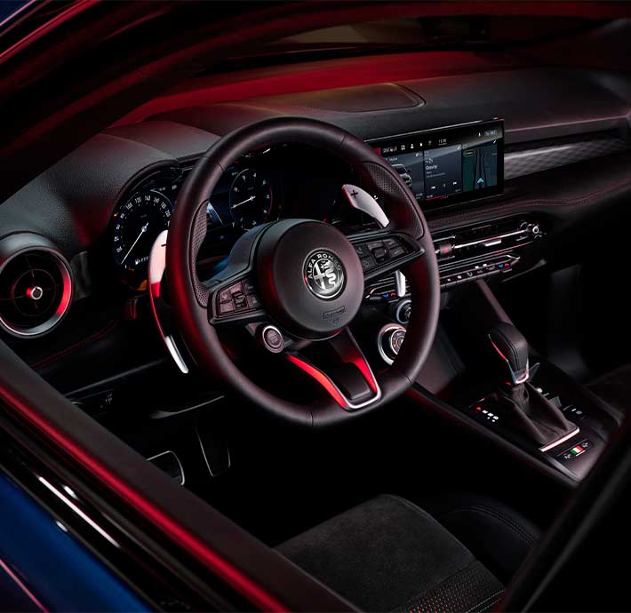 tonale suv hybride rechargeable alfa romeo valence recharge technologie italien luxe drome ardeche