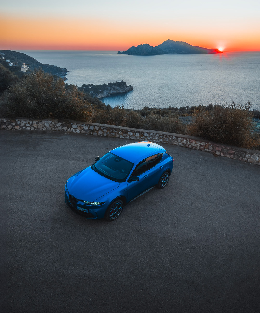 alfa romeo tonale bleu luxe voiture neuve de luxe haut de gamme prmium valence drome 26000